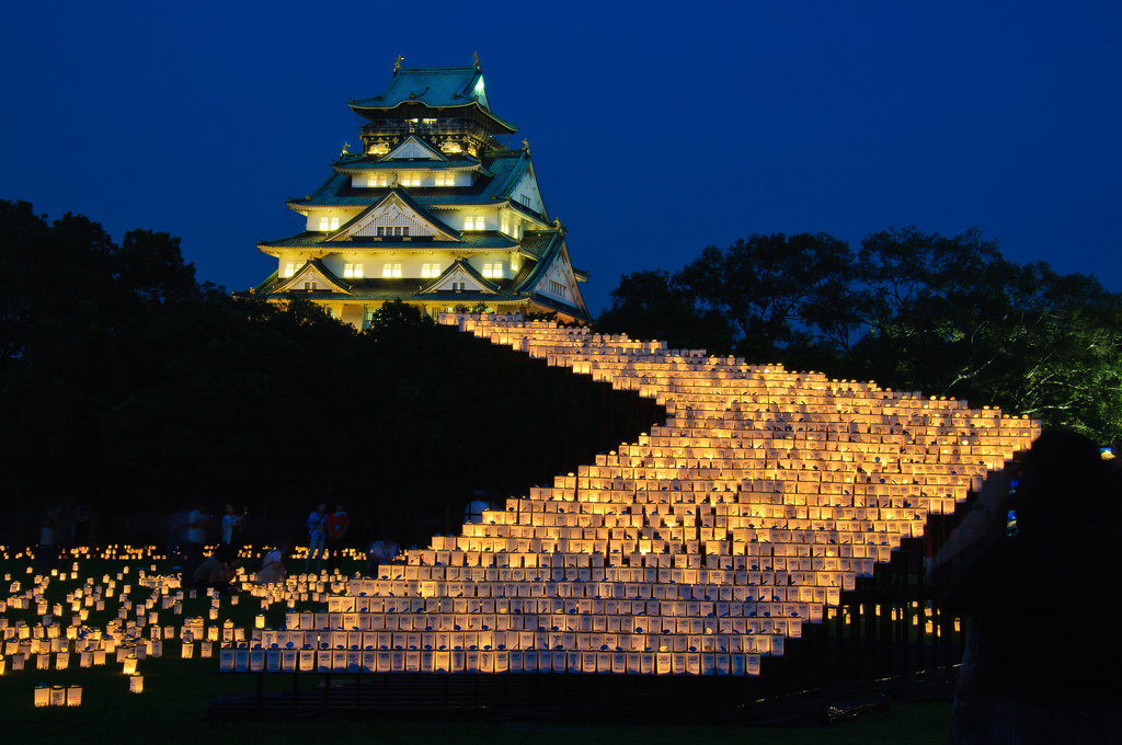 Japanese-ancient-castle-16.jpg