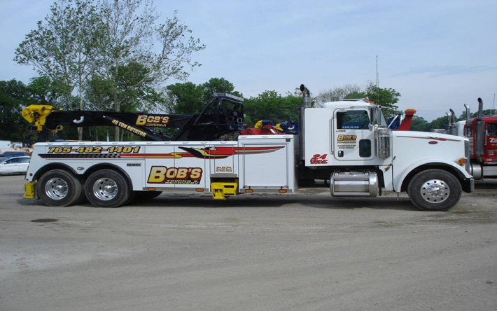 Big-Semi-Tow-Truck-Bobs.jpg