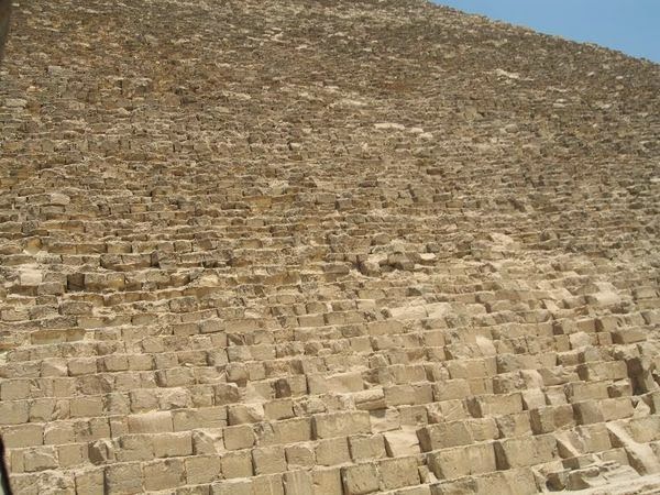 Pyramid-Bricks-0.jpg