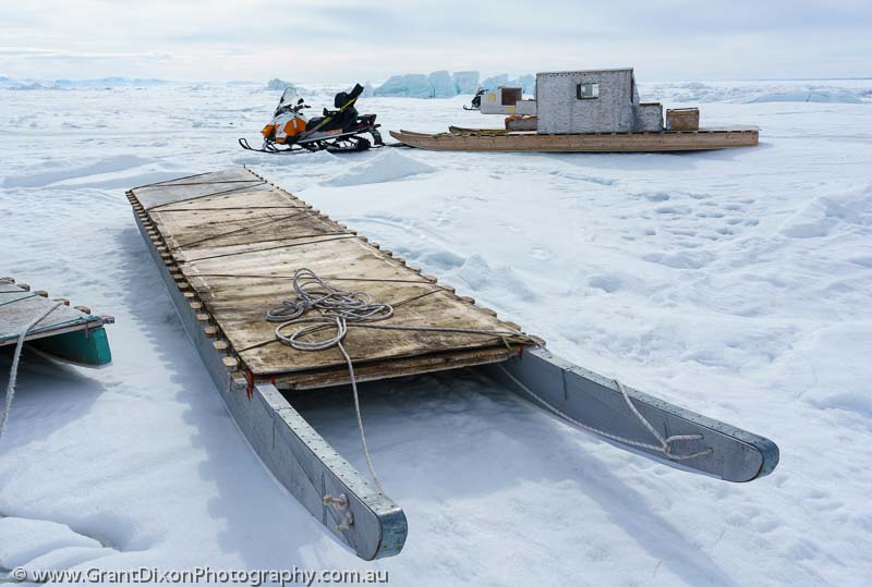 Basic cargo sled